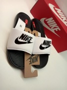 Klapki Nike air max new 42/43 pro 