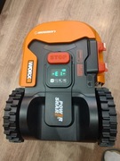 Robot koszący Landroid Worx 300m²