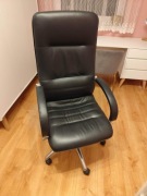 Fotel biurowy Linea Nowy Styl, b. dobry stan; cena nowego pow. 1500 zł
