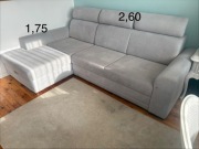 Duża kanapa narożna z funkcją spania