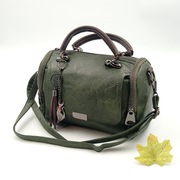 Torebka  skórzana na ramie styl bostońskim brąz