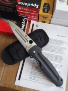 Nóż składany Spyderco EuroEdge C215GP z taktycznym pokrowcem.