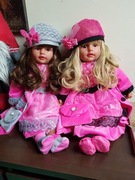 Dwie śliczne lalki do kolekcji jak porcelanowe NEW