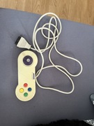 Gamepad firmy Gravis