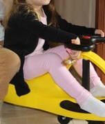 Sweterek kardigan czarny długi girl2girl 2 lata+