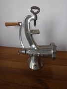 Maszynka do mielenia mięsa Alfa 8 ZOBACZ