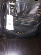 Czarna klasyczna LULU. Nowa z metkami.