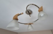 Lampa sufitowa chrom szkło drewno