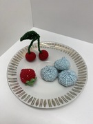 Beza szydełkowa,zabawa w sklep,jedzenie na przyjęcie dla lalek