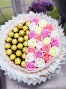 Bukiet Róże mydlane Ferrero Rocher Urodziny Prezent Upominek 