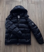 Kurtka Moncler MAYA stan bdb