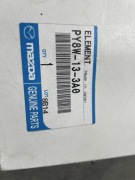 Filtr powietrza Mazda PY8W-13-3A0