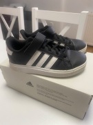 Buciki Adidas rozmiar 31