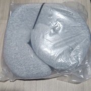 Poduszka rogal do samochodu