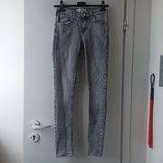 Jeansy dziewczęce  rurki Mango r.32