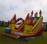 Nowa dmuchana zjeżdżalnia dmuchańce dmuchaniec