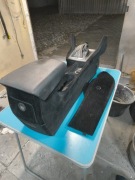 Tunel z podłokietnikiem Ford Focus MK2 flokowany 