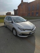 Toyota Auris kombi