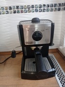 Kolbowy ekspres ciśnieniowy De'Longhi EC 156.B 1100 W czarny