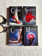 Marissa Meyer Saga księżycowa Cinder, Scarlet, Cress, Winter