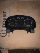 Zegary Liczniki do Golf IV 