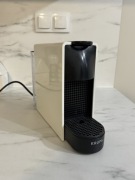 Ekspres na kapsułki Nespresso