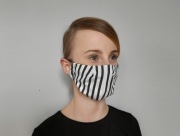 Maseczka wielorazowa z miejscem na filtr