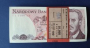 Paczka bankowa 100 złotych 1988 r. seria TS. Stan banknotów UNC, idealna.