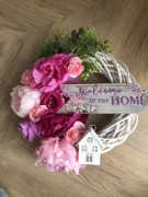 Wianek wiosenny na drzwi 