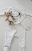 Baby box baby shower prezent narodziny personalizacja ubranko konstelacja 