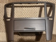 Subaru Outback IV ramka radia nawigacji