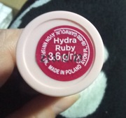Avon matowa szminka z kwasem hialuronowym Hydra Ruby