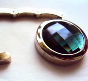 Elegancki wieszak uchwyt haczyk na torebkę plecak do blatu stołu Zielony