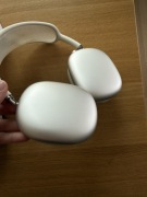 Apple AirPods Max księżycowa poświata 