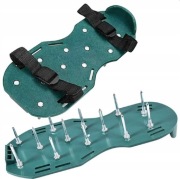 AERATOR BUTY duże KOLCE do NAPOWIETRZANIA TRAWNIKA