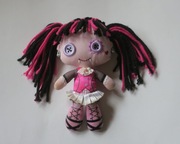 Lalka Draculaura Monster High pluszak