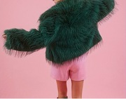 Kurtka z zielonego futra