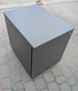 Kontenerek mobilny Wutech KO-20 grafit