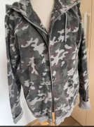 Givenchy bluza rozm m/l