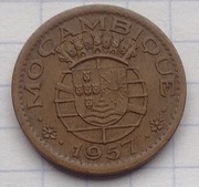 #1700 Angola 50 centavo 1957 b.ladna