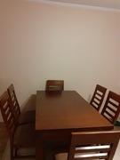 Sprzedam stół rozkładany i sześć krzesełek