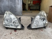 Lampy przód Toyota Corolla Verso II