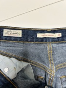 Odzież - spodnie jeansowe 