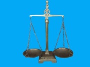 ZABYTKOWA ORYGINALNA MAŁA MOSIĘŻNA WAGA SZALKOWA