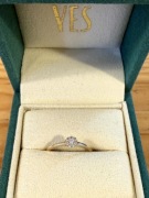 Pierścionek zaręczynowy YES z brylantem