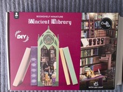 Miniaturowy Bookshelf Domek STAROŻYTNA BIBLIOTEKA 