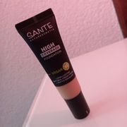 SANTE Naturkosmetik High Coverage Natural Foundation 05 ciepły beżowy 