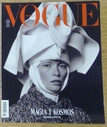 Vogue  Polska 47/48 nr 1/2/2022 Magia i Kosmos 