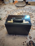 Neseser kuferek zamykany na szyfr