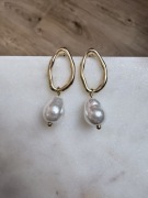 Kolczyki DesignB London z perłą